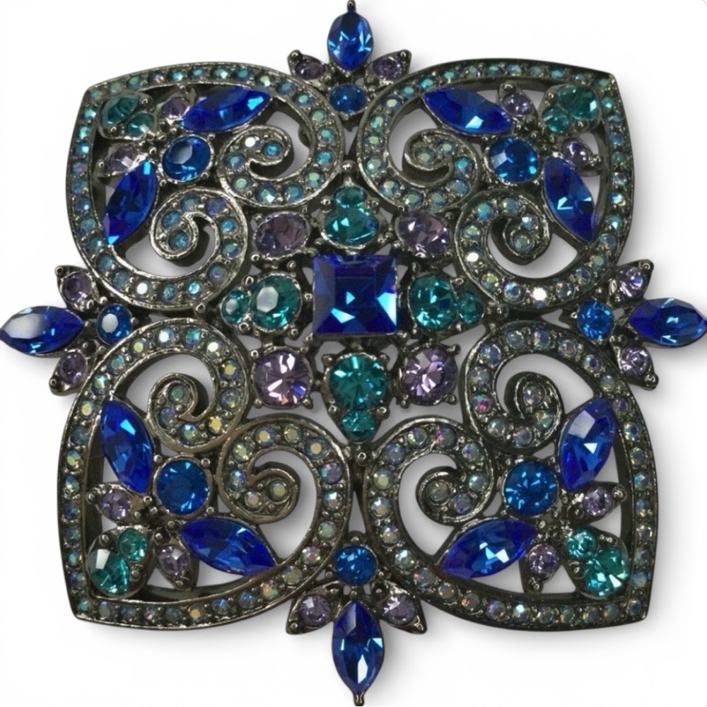 Vtg JOAN RIVERS Maltese Cross Brooch Rich Blues & AB Rhinestones Signed Thailand - Picture 8 of 14